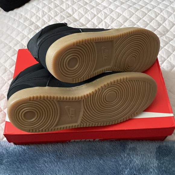 Men’s Nike Court Vision Mid - Picture 5 of 6